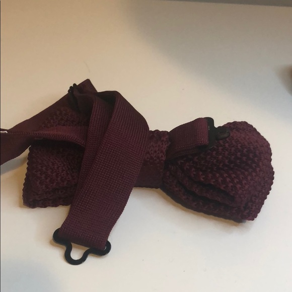 Bow tie - Picture 2 of 2